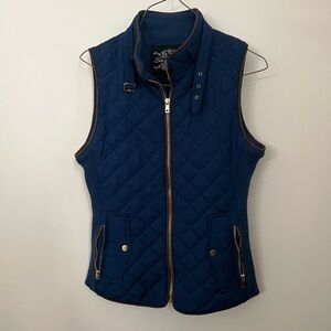 Women’s /girls navy blue and brown zip up puffer vest size medium